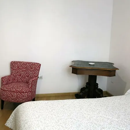 Διαμέρισμα Spacious Panoramic - Half Way Center-vomero District *